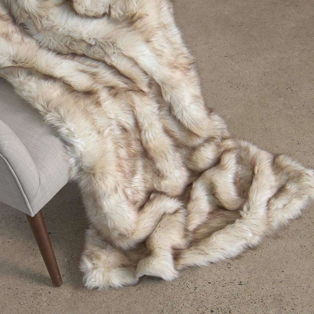 Best Home Fashion Champagne Fox Faux Fur Throw 58 in. x 60 In.