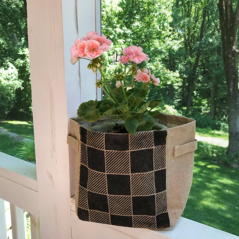 Designer Stencils Buffalo Check Plaid Stencil (10 mil Plastic)