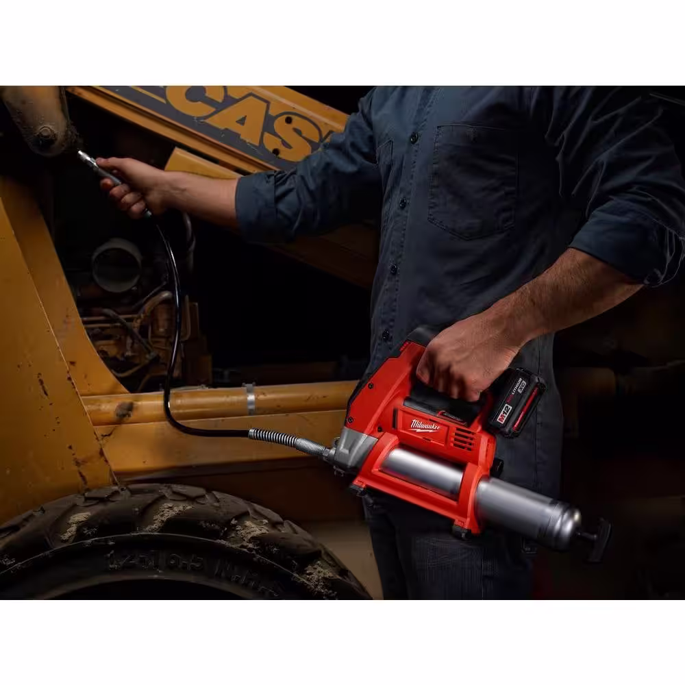 Milwaukee M12 12-Volt Lithium-Ion Cordless Grease Gun XC Kit with M12 Right Angle Drill