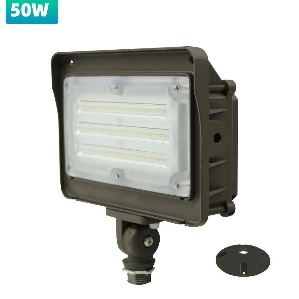 None 50-Watt 120-Degree Bronze Outdoor Integrated LED Flood Light with Photocell Security Lighting IP65 6000 Lumens Bright