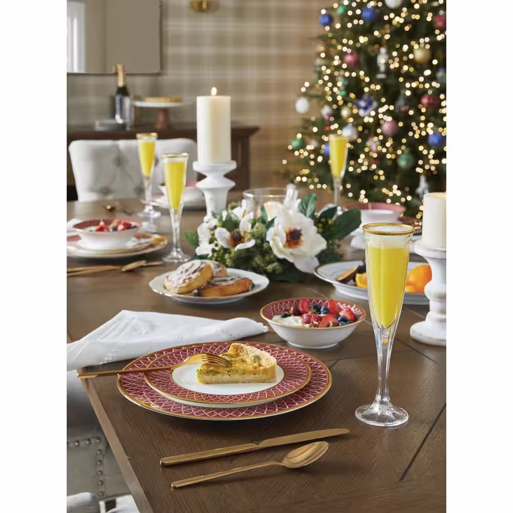 Noritake Charlotta 9 in. Gold Holiday Tree Accent Plates (Set of 4)