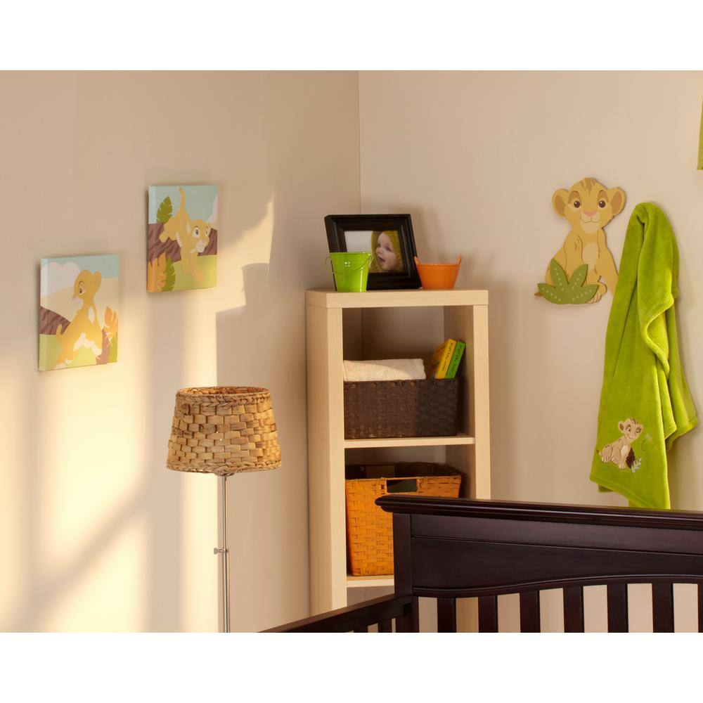 Disney Lion King Sage and Yellow Simba Shaped Wall Decor