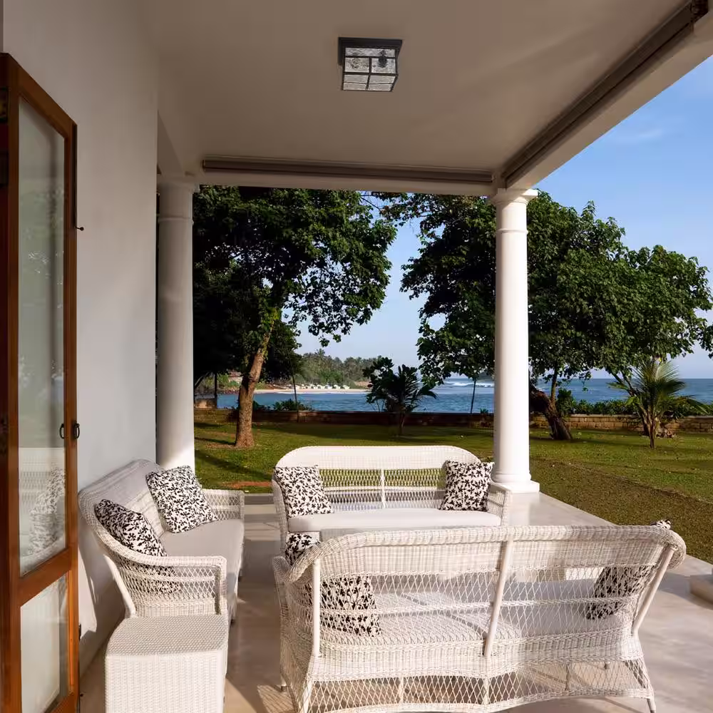 Globe Electric 2-Light Bronze Outdoor Indoor Flush Mount Light with Clear Watered Glass Shade, Vintage Incandescent Bulbs Included