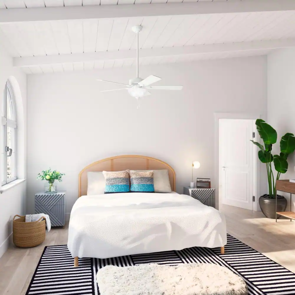 Hunter Swanson 52 in. LED Indoor Fresh White Ceiling Fan with Light