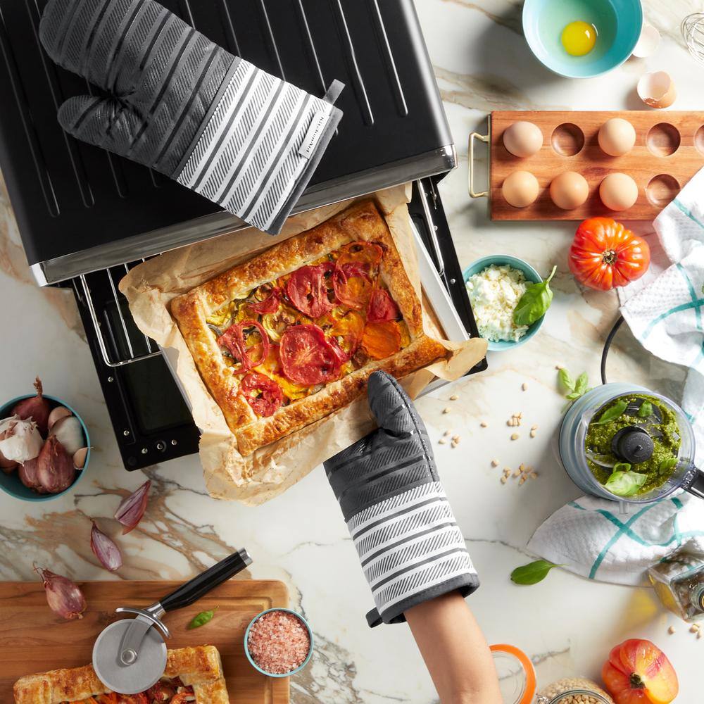 KitchenAid Albany Cotton Charcoal Grey Oven Mitt Set (2-Pack)