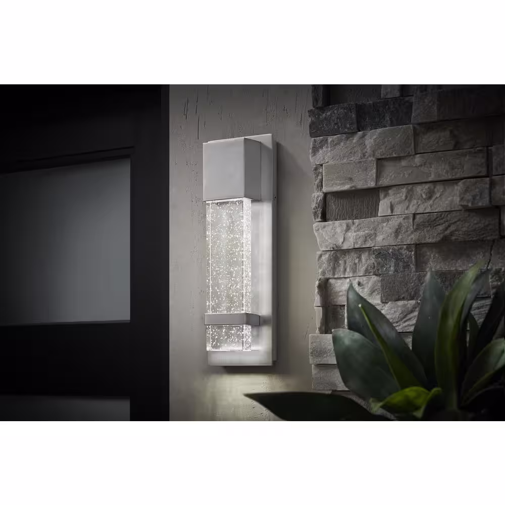 Hampton Bay Caroline Modern 1-Light Silver LED Outdoor Wall Lantern Sconce with Silver Strap and Seeded Glass (1-Pack)