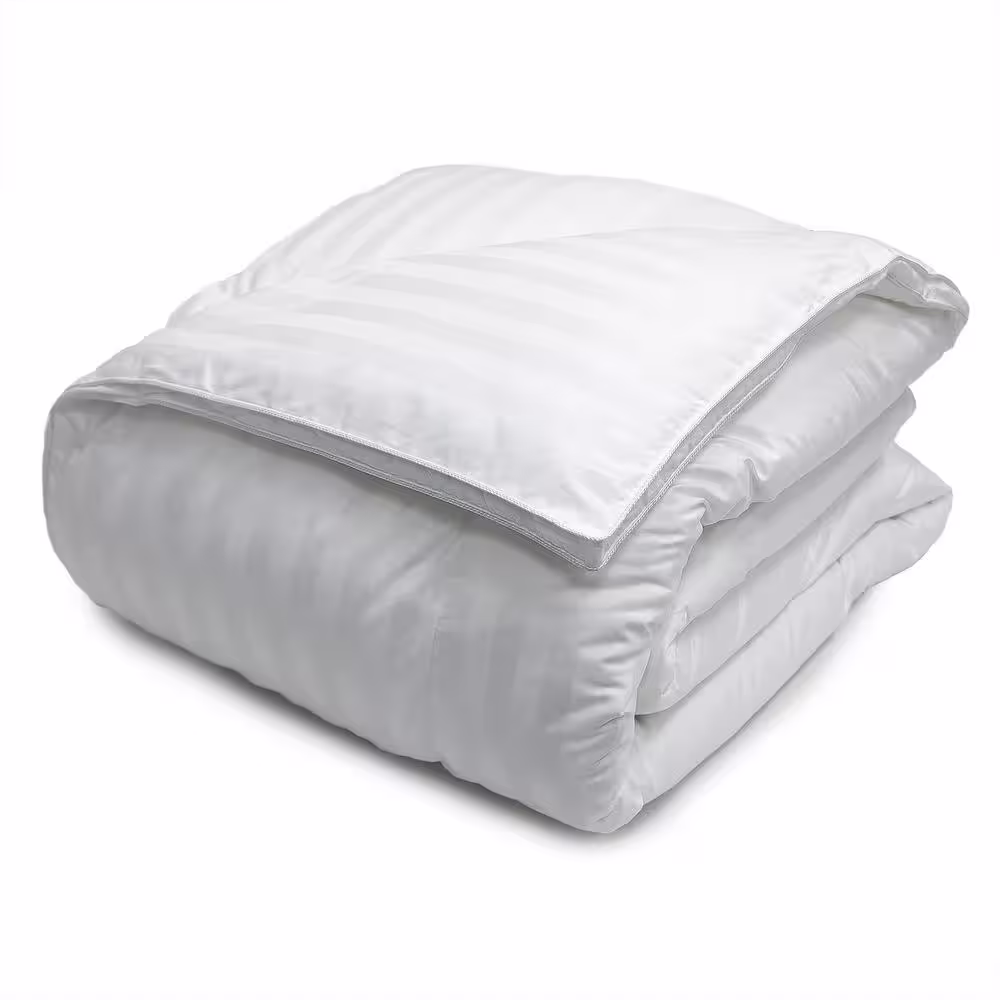 Blue Ridge 500 Thread Count White Damask Down Alternative Comforter