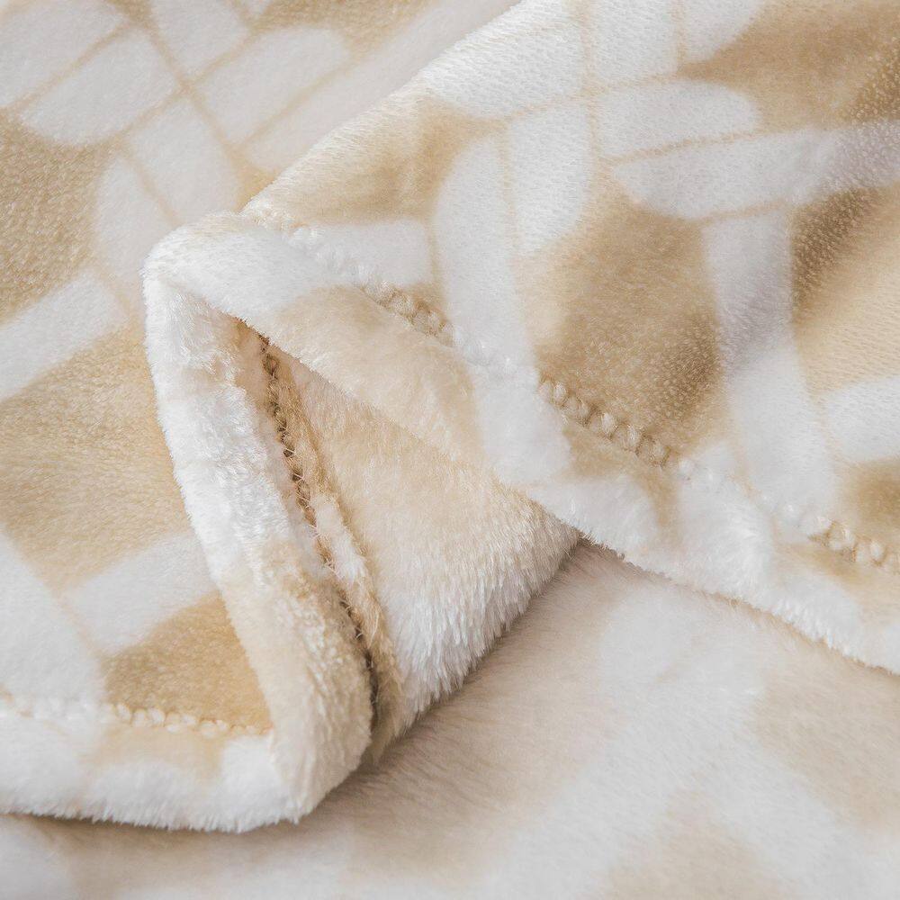 None Plaid Ivory Flannel Sherpa 80 in. x 90 in. Throw Bed Blanket
