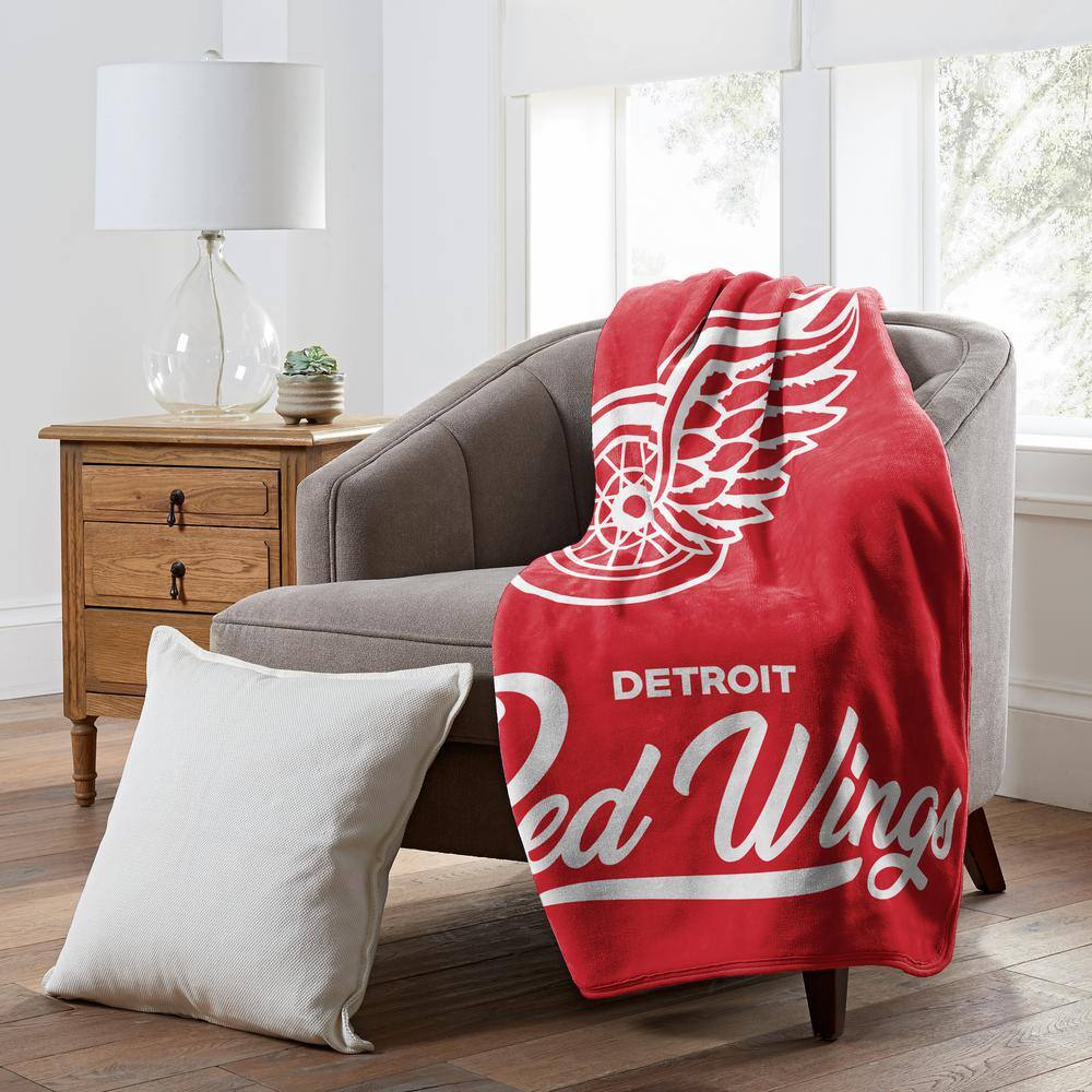 None Red Wings Signature Multi Colored Raschel Throw Blanket