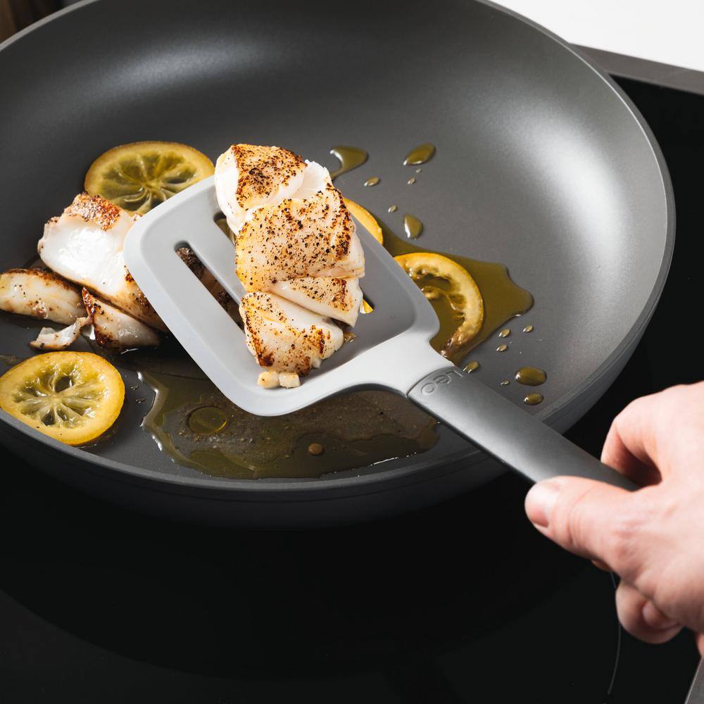 BergHOFF Leo 13.75 in. Grey Slotted Turner