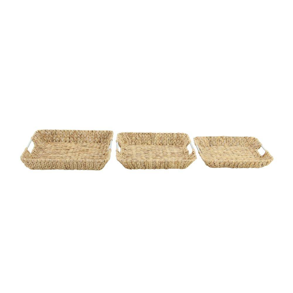 Litton Lane Light Brown Handmade Dried Plant Decorative Tray (Set of 3)