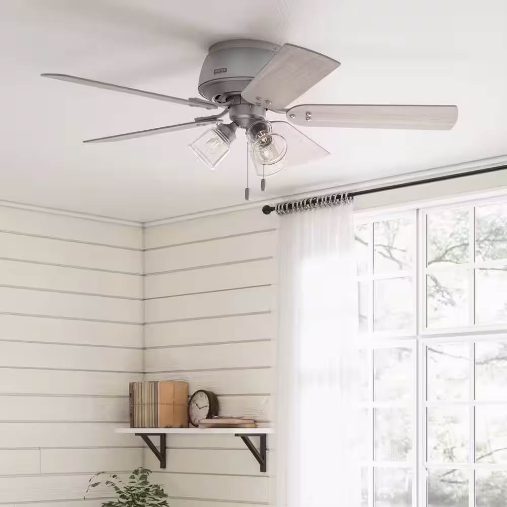 Hunter Shady Grove 52 in. Indoor Matte Silver Ceiling Fan with Light Kit Included