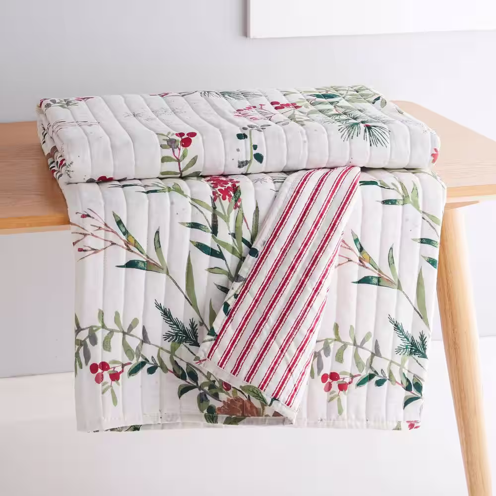 None Winterberry Forest Multi-Color Winter Bush Quilted Cotton Throw Blanket