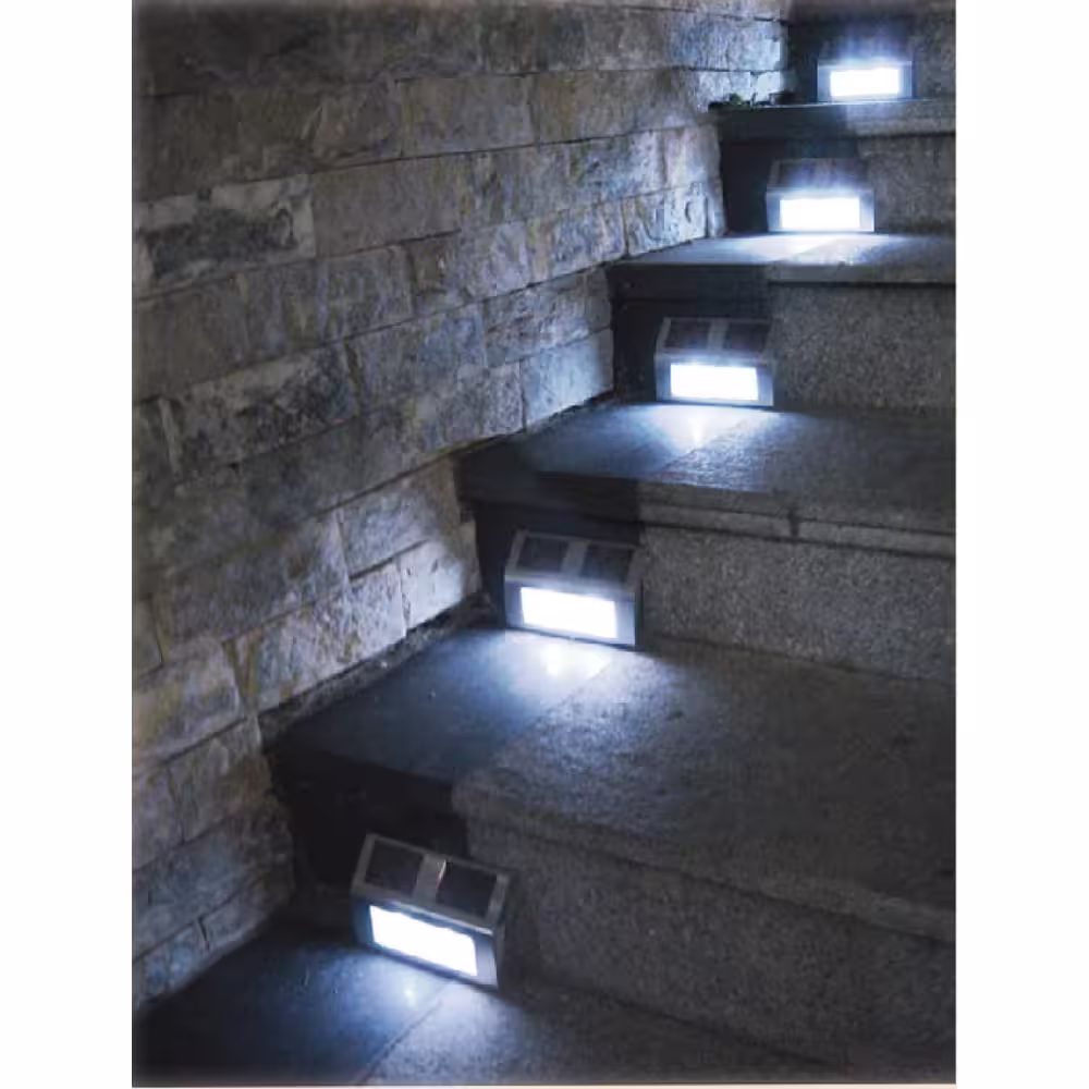 NATURE POWER Bronze Solar Step Lights (4-Pack)