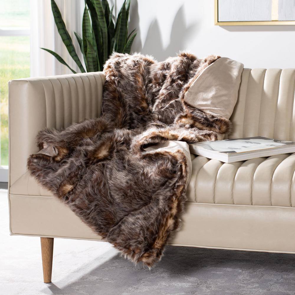 SAFAVIEH Dusty Fur 50 in. x 60 in. Gray Throw Blanket