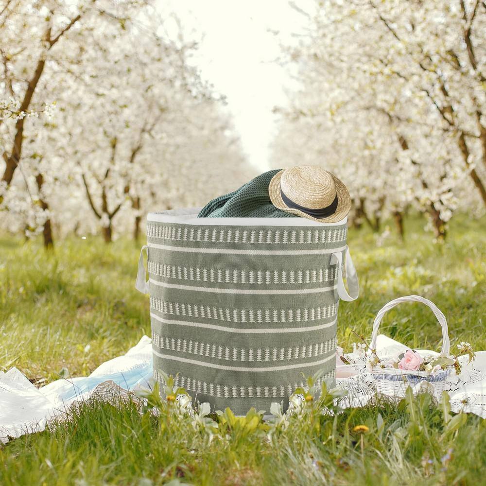 LR Home Valerie Dash Stripe Green / White Geometric Polyester Indoor/Outdoor Storage Basket