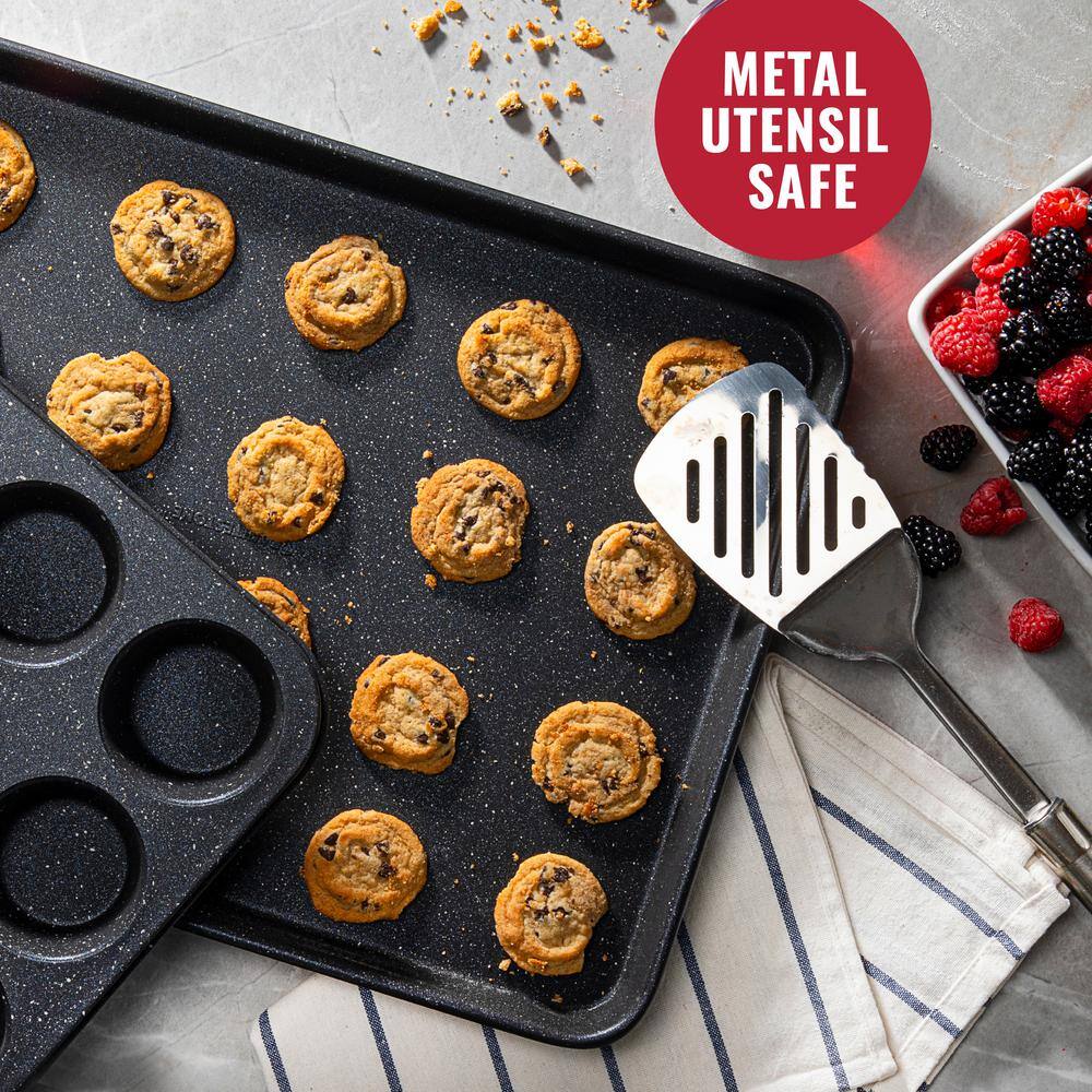 None 15-Piece Aluminum Ultra-Durable Non-Stick Diamond Infused Cookware and Bakeware Set in Black