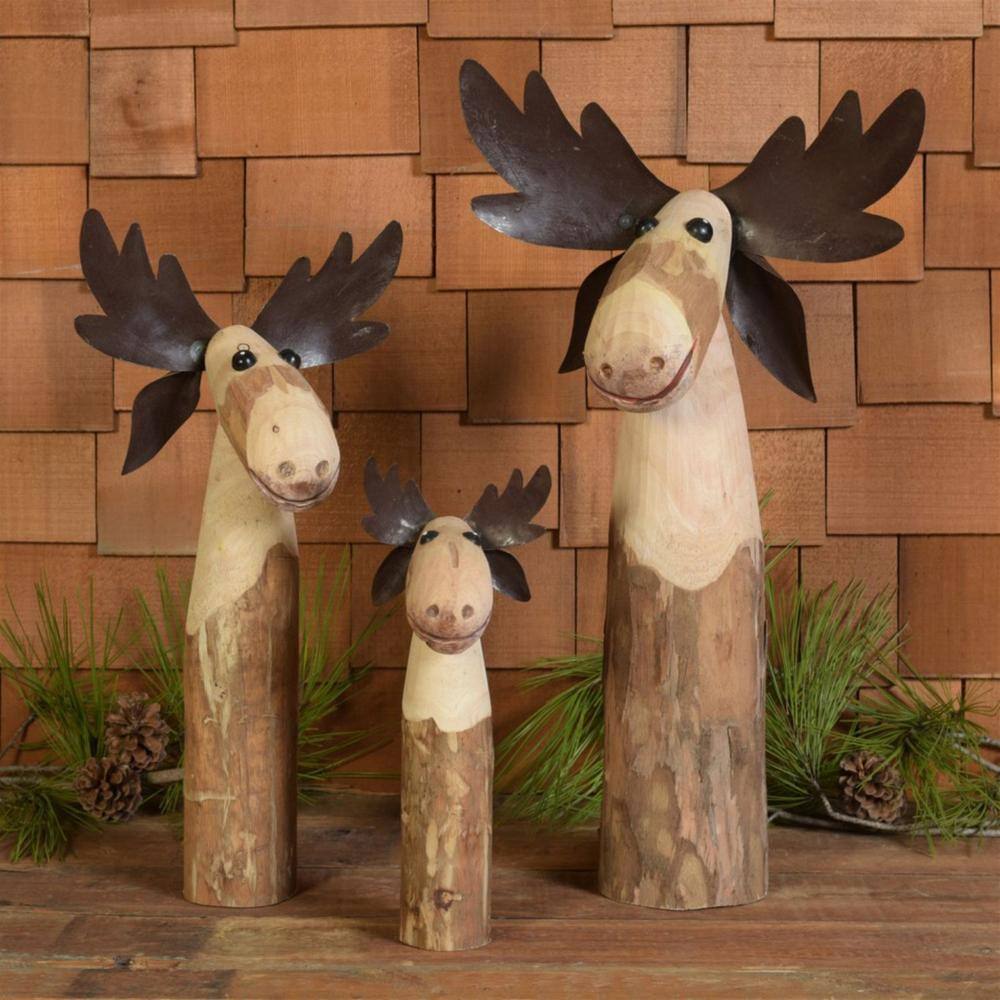 HomeRoots 24 .5 in. Brown Jumbo Wood And Metal Moose Sculpture