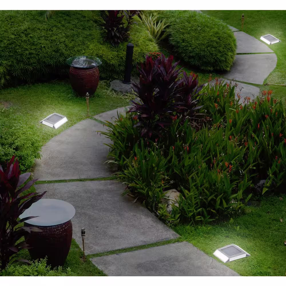 NATURE POWER Stainless Steel Outdoor Solar Outdoor Integrated LED Pathway Light (4-Pack)