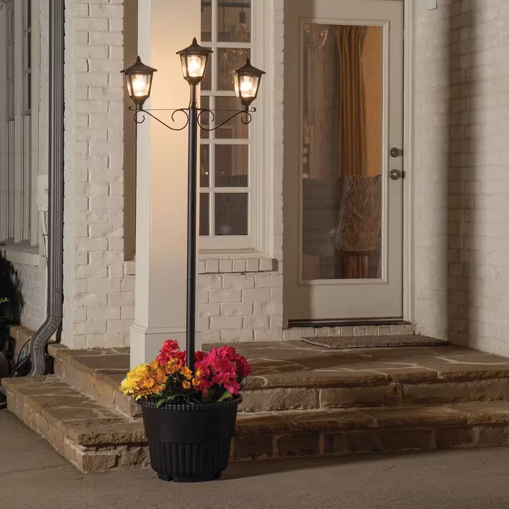 GAMA SONIC Triple Head Black Outdoor Solar Lamp Post Set with Round Planter