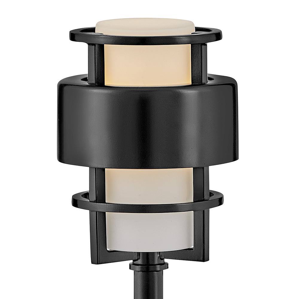 HINKLEY Saturn Black Weather Resistant Path Light LED