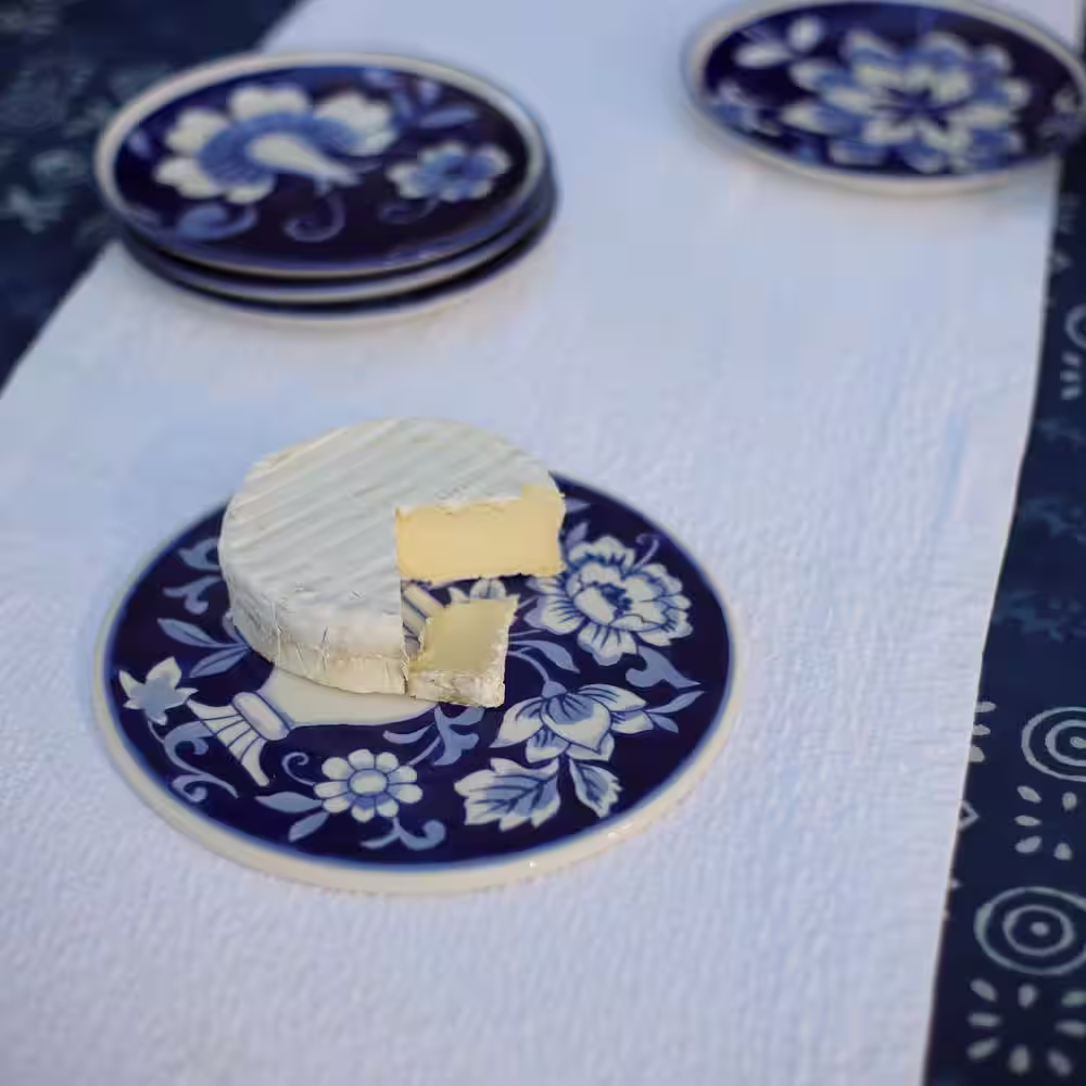 Euro Ceramica Blue Garden Asian-Inspired Stoneware 8 in. Trivet