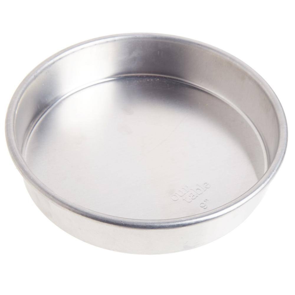 None 9 in. Round Aluminum Cake Pan