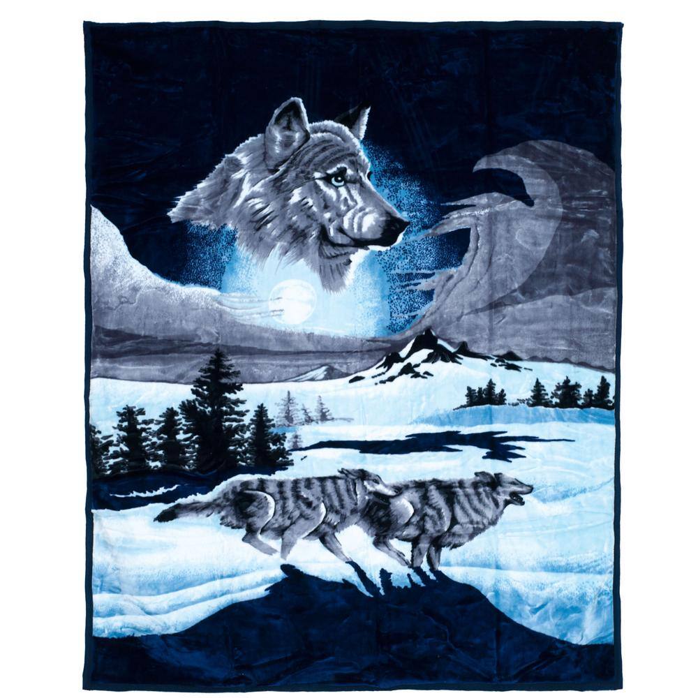 Lavish Home 8 lbs. Multi-Colored Blue and White Heavy Weight Plush Wolf Throw Blanket