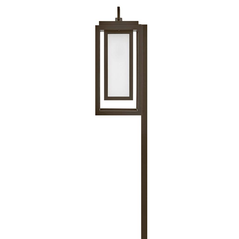 HINKLEY Republic Bronze Weather Resistant Path Light LED