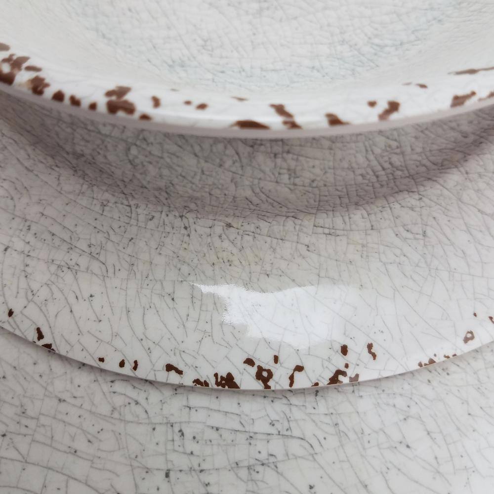 Studio California Mauna 12-Piece Casual White Melamine Outdoor Dinnerware Set (Service for 4)