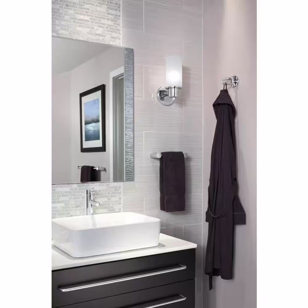 MOEN Align 18 in. Towel Bar in Chrome