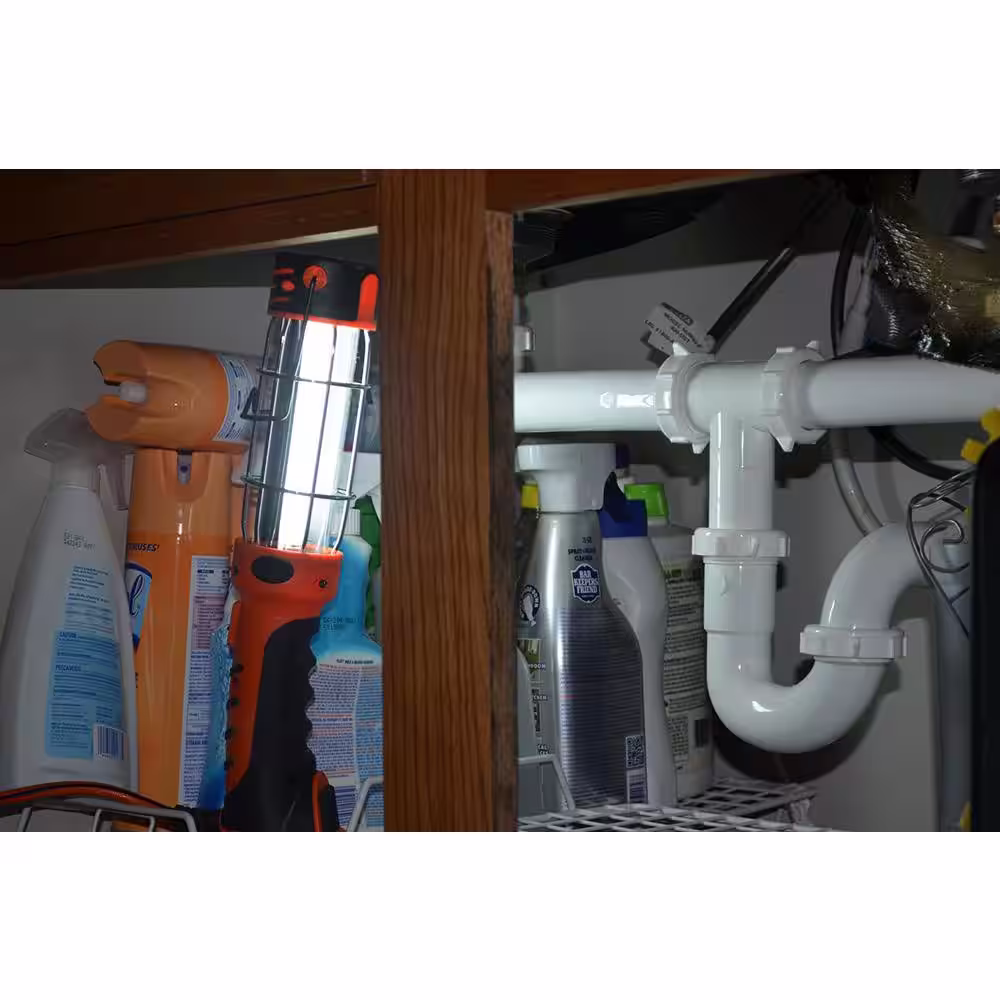 Woods 26-Watt 6 ft. 16/3 SJT Fluorescent Portable Guarded Trouble Work Light with Hanging Hook