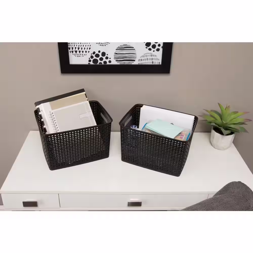 Advantus 8.75 in. H x 13.88 in. W x 10.5 in. D Large Plastic Weave Bin