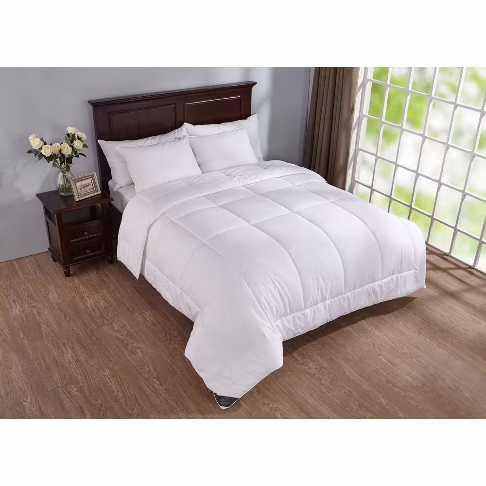 Puredown 400 Thread Count Year Round Warmth White Down Alternative Comforter