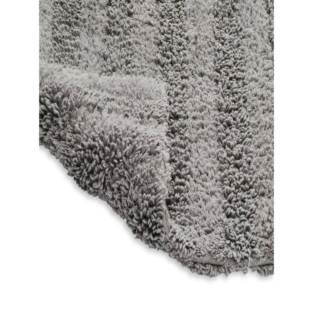 Chesapeake Merchandising Cannon 2-Piece Silver Bath Rug (17 in. x 24 in. and 21 in. x 34 in.)