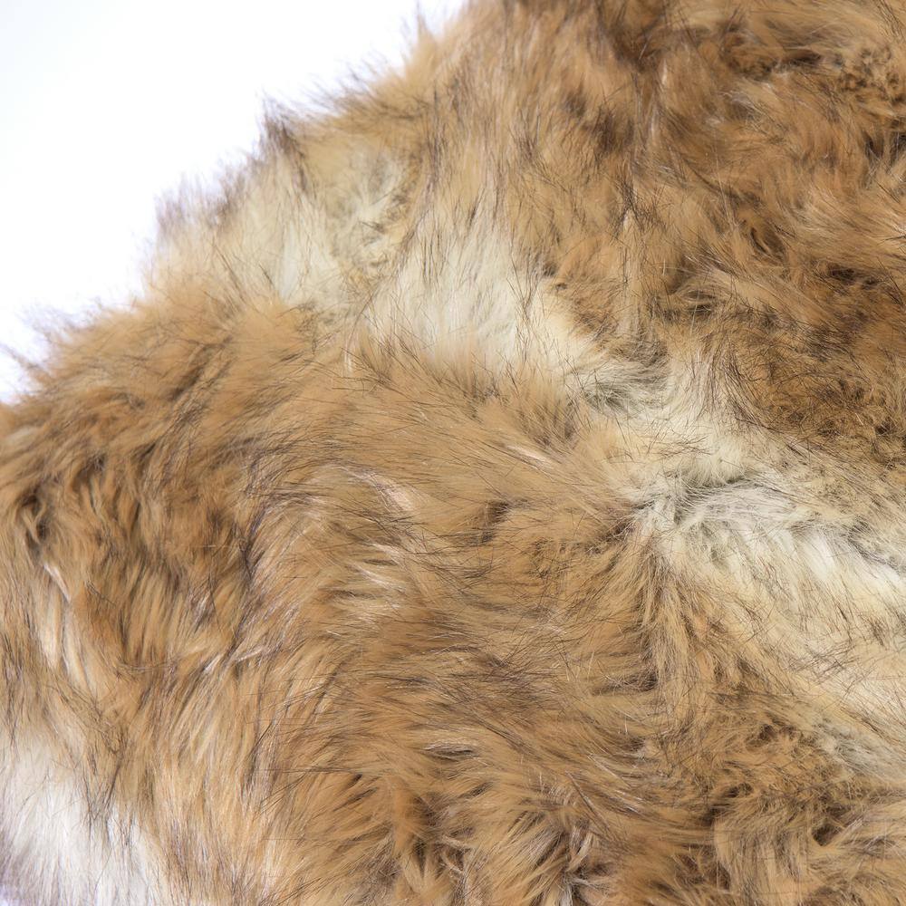 None Platinum Frost Faux Fur Throw 58 in. x 84 In.