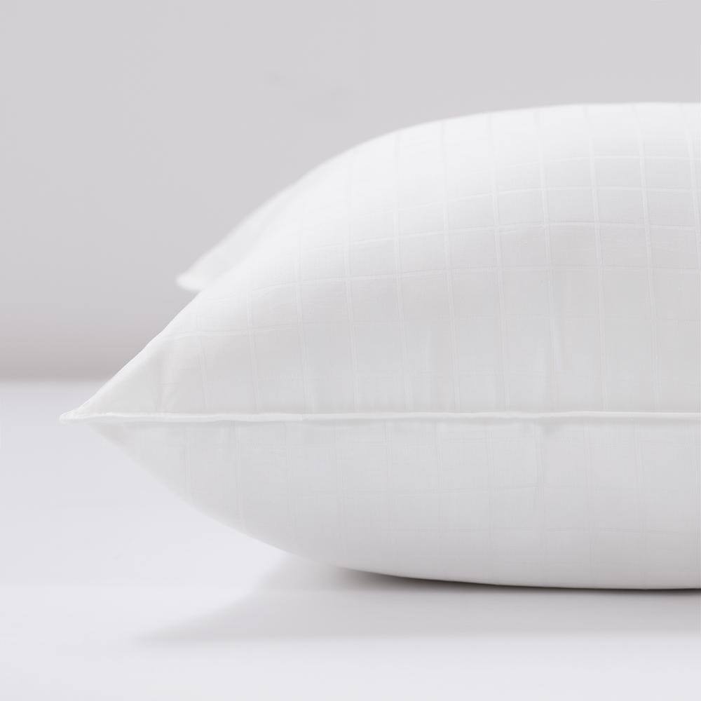 Allied Home Temperature Balancing Featuring 37.5 Technology Standard Pillow