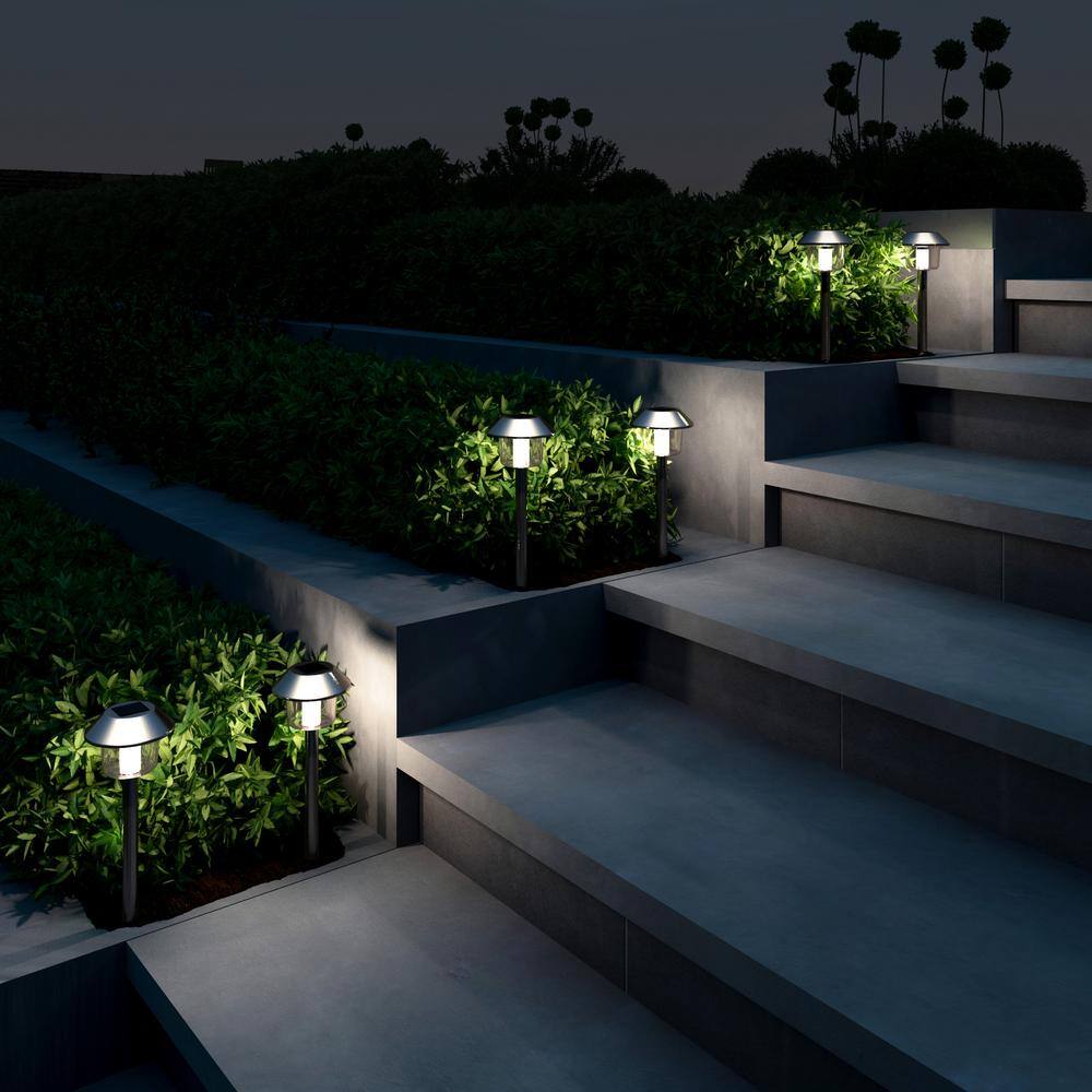 Pure Garden 17 in. Silver Outdoor Integrated LED Solar Pathway Lights (6-Pack)