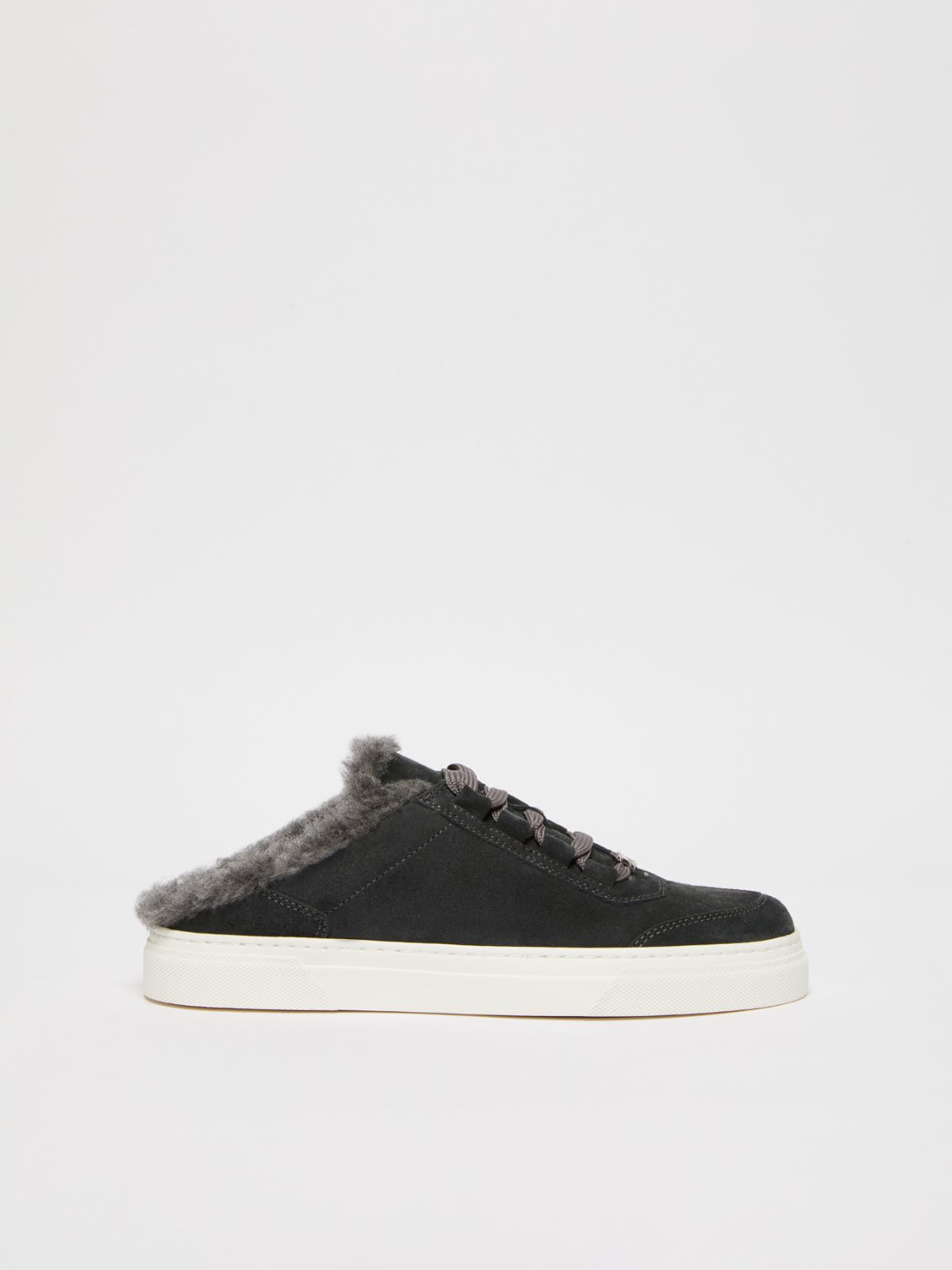 MAXMARA ACCESSORI Slide sneakers in suede and wool and alpaca Teddy fabric