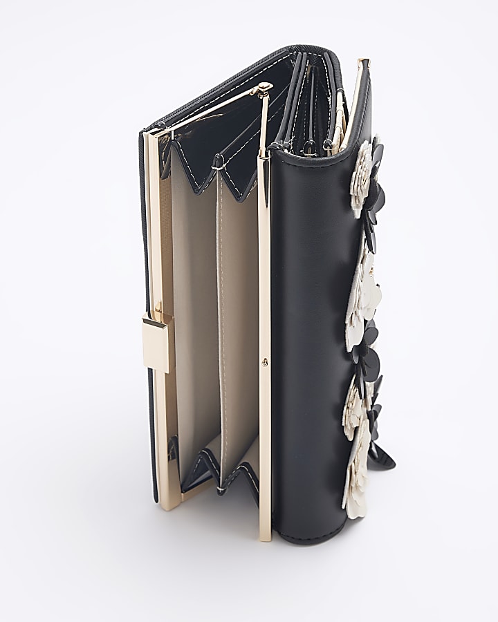 Black flower detail purse