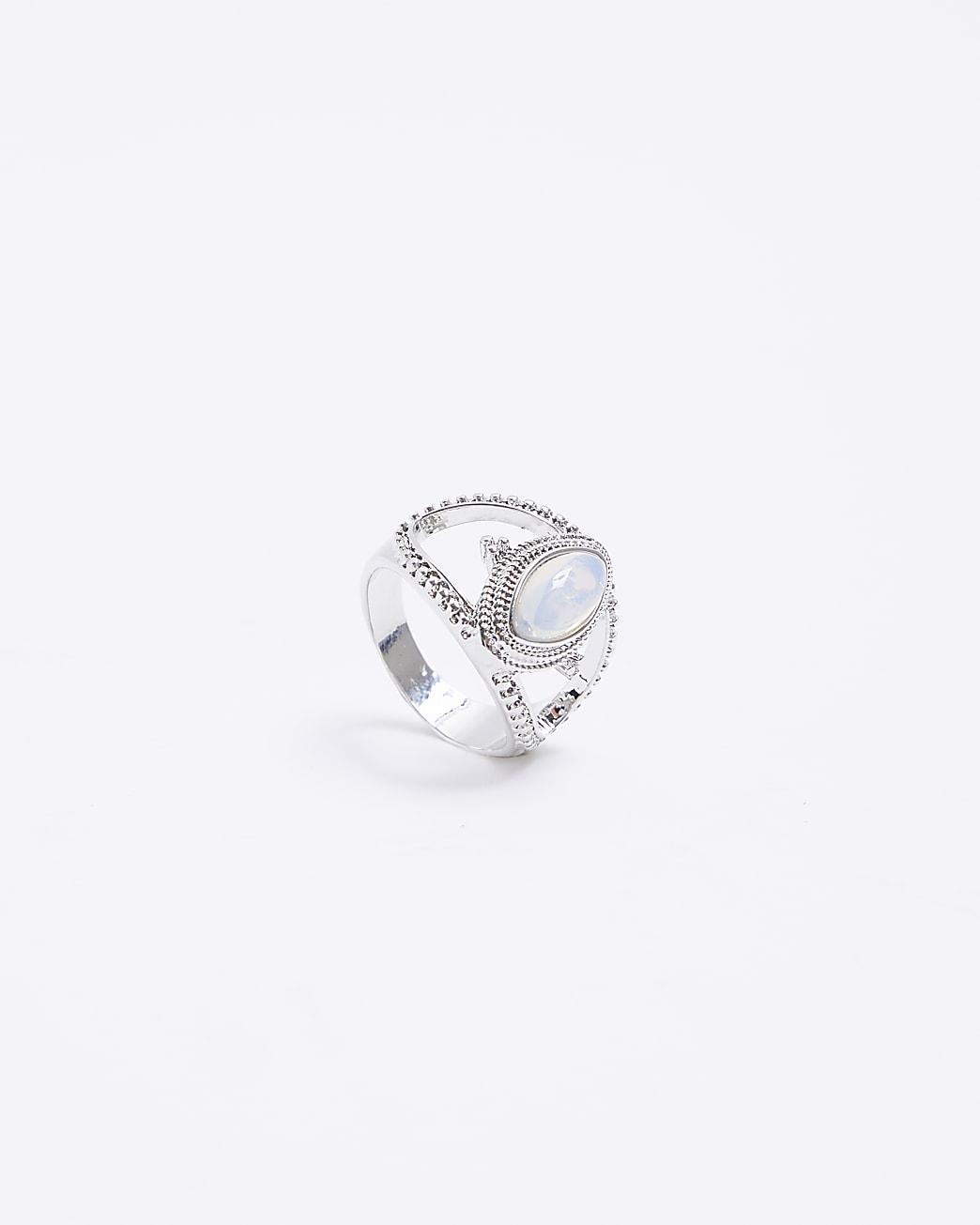 Silver oval embellished ring