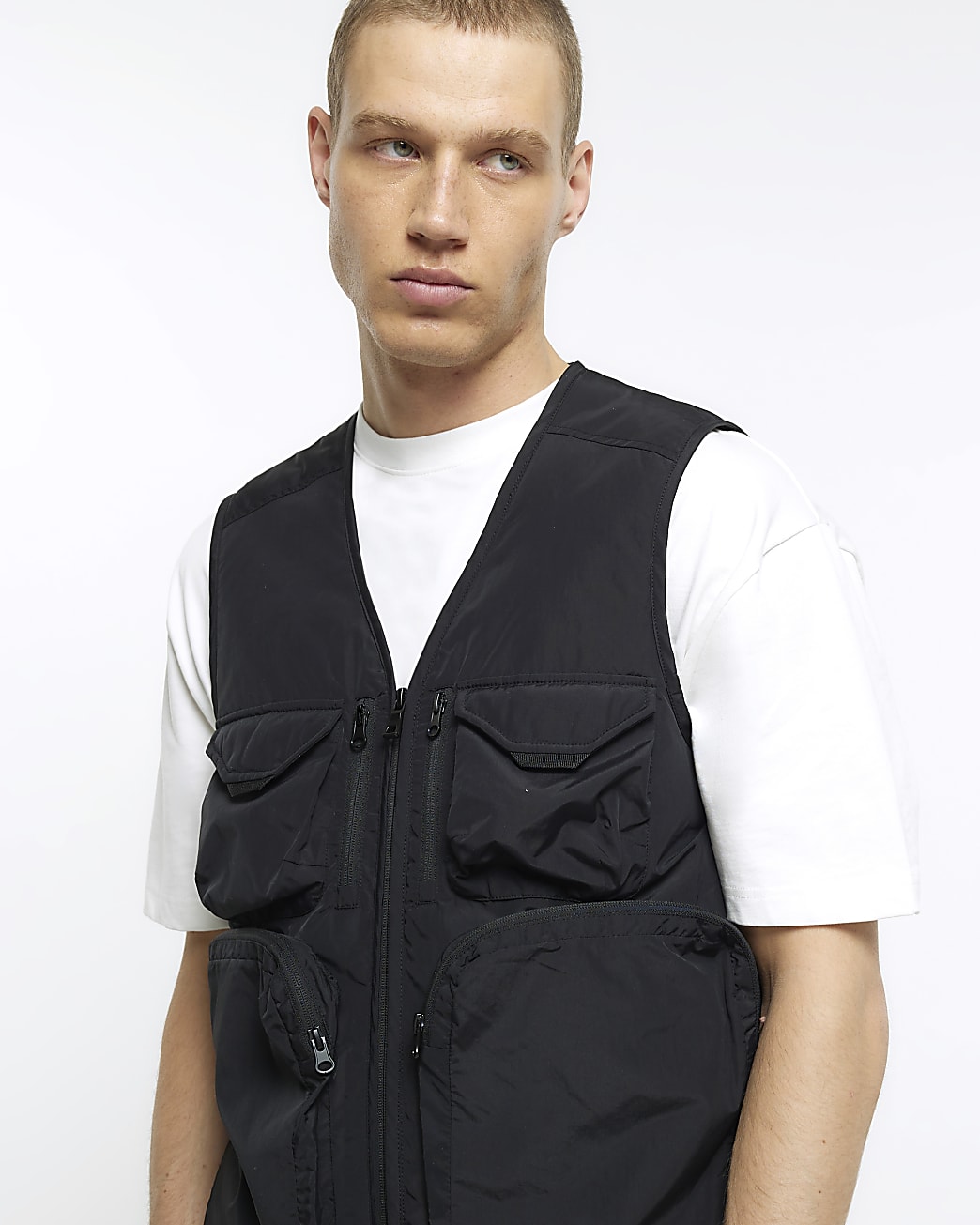 Black regular fit utility gilet