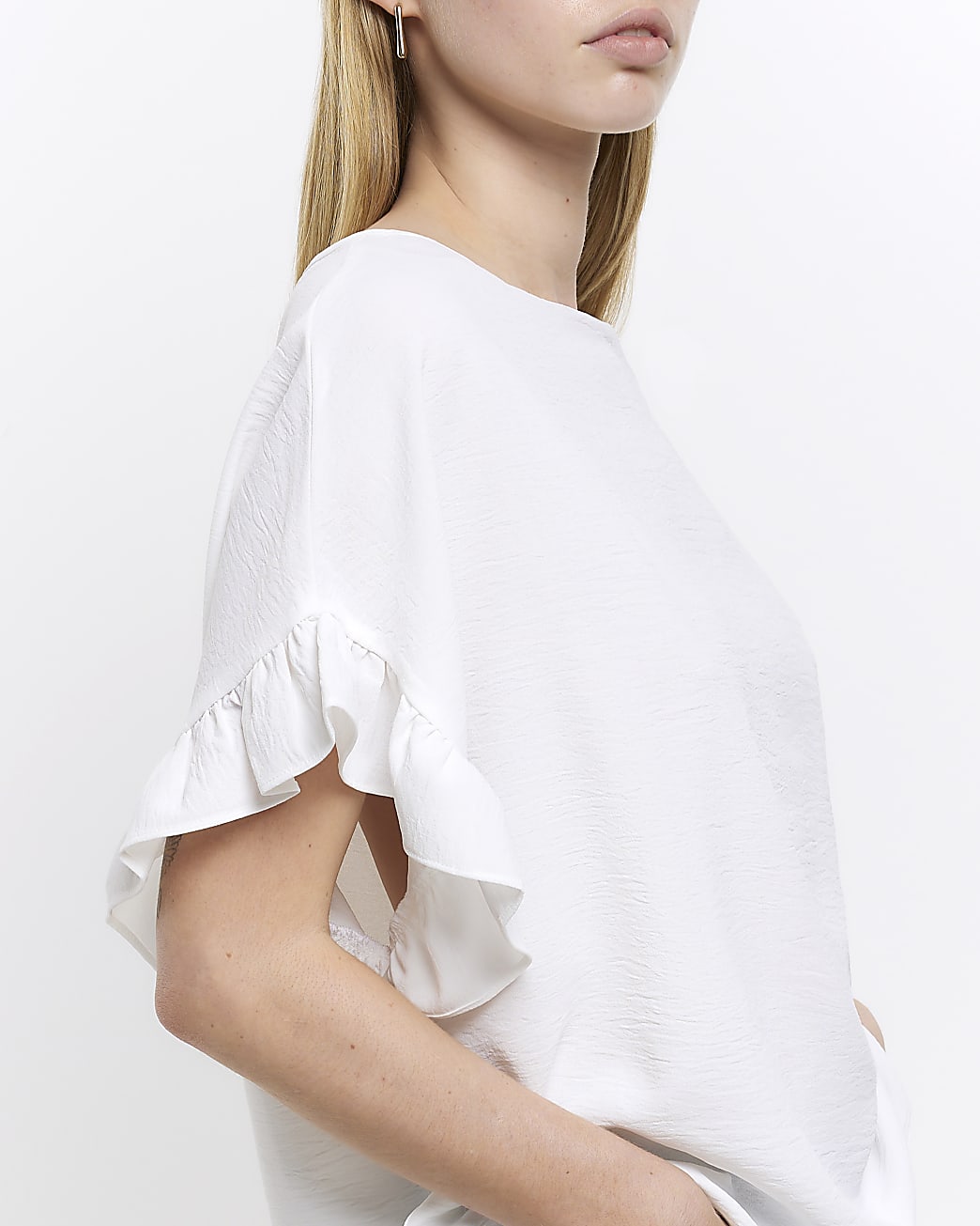 White frill sleeve t-shirt