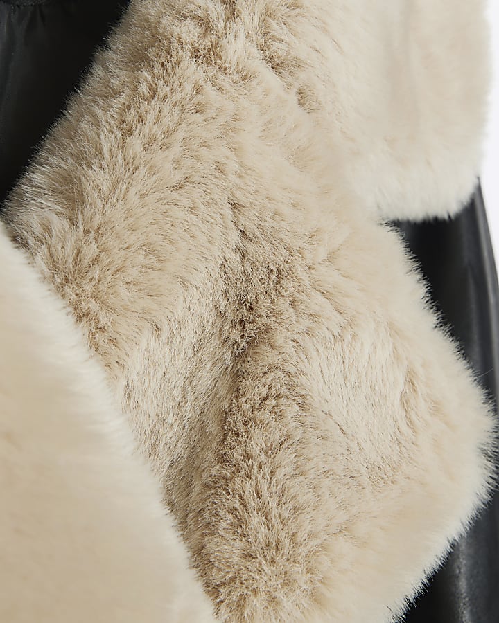 Black faux fur trim biker jacket