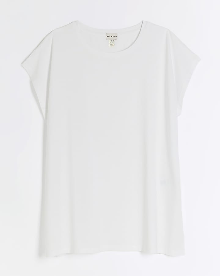 White split hem t-shirt