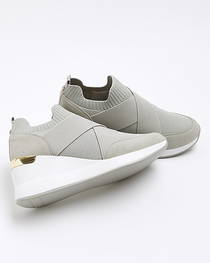 Grey knitted wedge shoes
