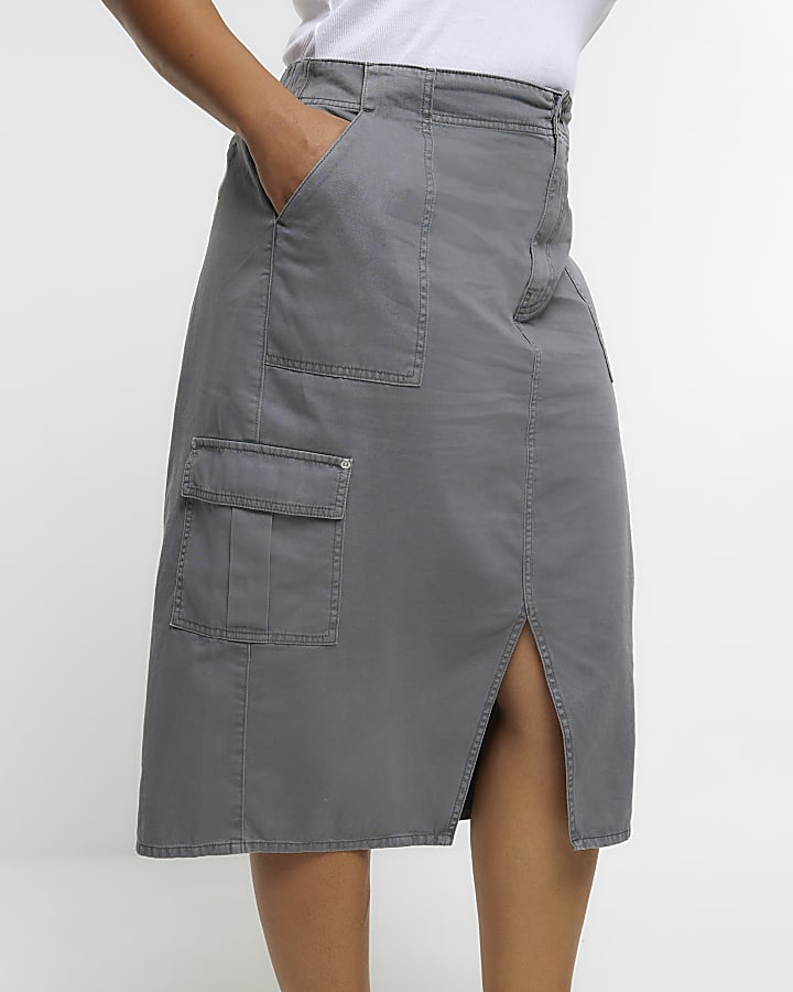 Plus grey cargo midi skirt
