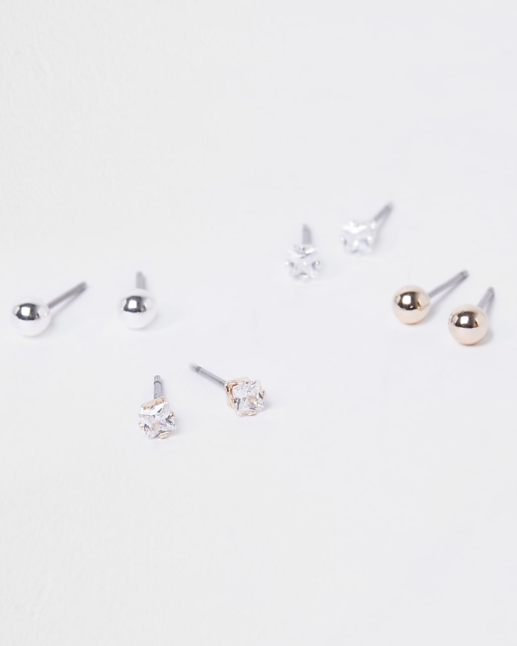 Metal stud earrings multipack