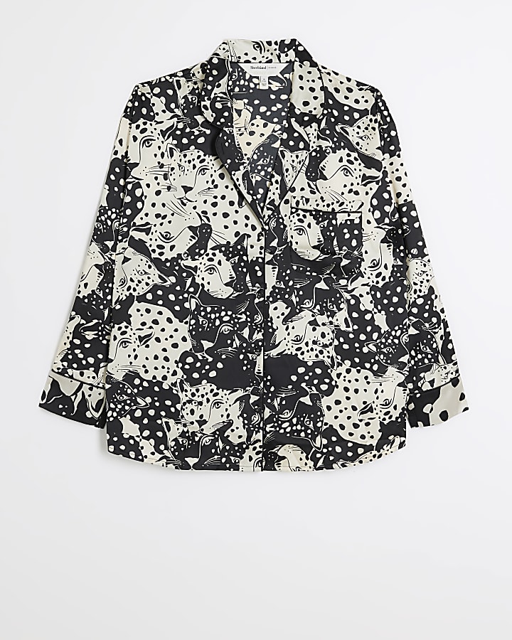 Plus black satin animal print pyjama shirt