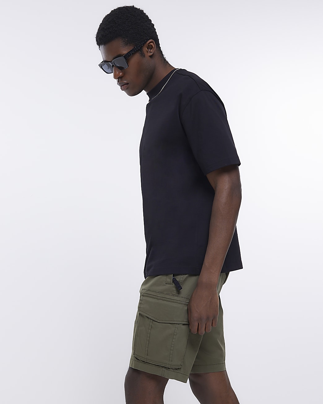 Khaki regular fit utility cargo shorts